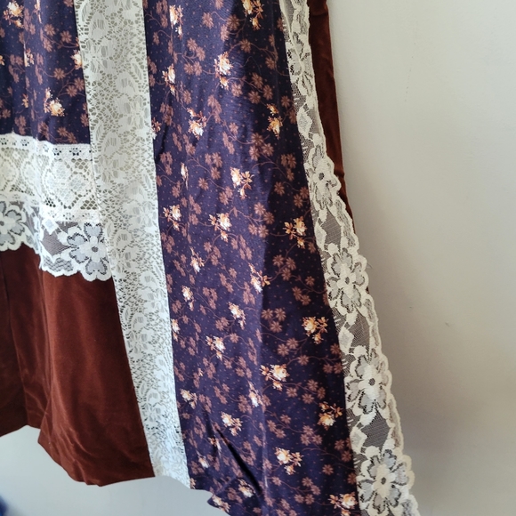 Carefree Fashions Vintage  Maxi Skirt Brown Ivory Lace Cottagecore Small Medium - Picture 2 of 6